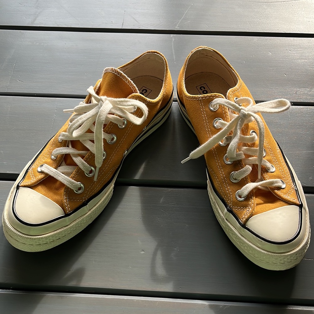Brand new mustard yellow converse